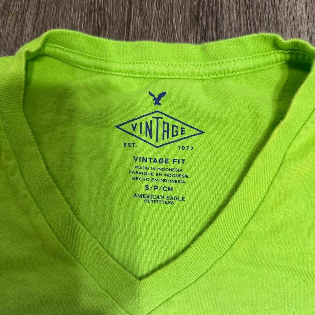 Vintage American Eagle tee – Women's Used Clothing