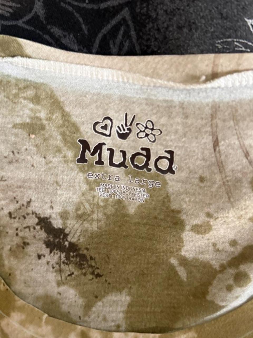 Y2K Mudd Clothing Green tshirt – Women's Used Clothing