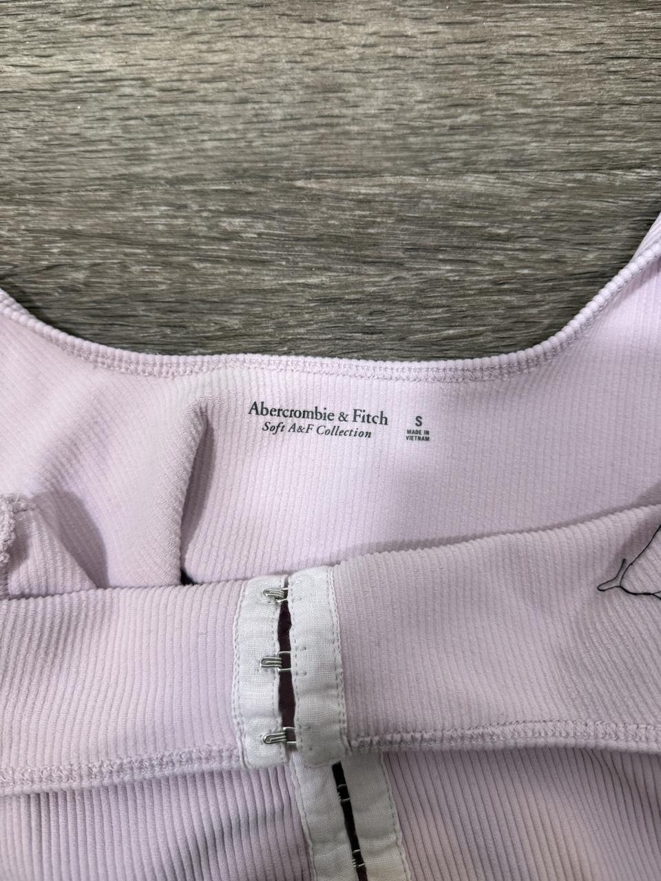 Y2K Abercrombie & Fitch tank top – Women's Used Clothing