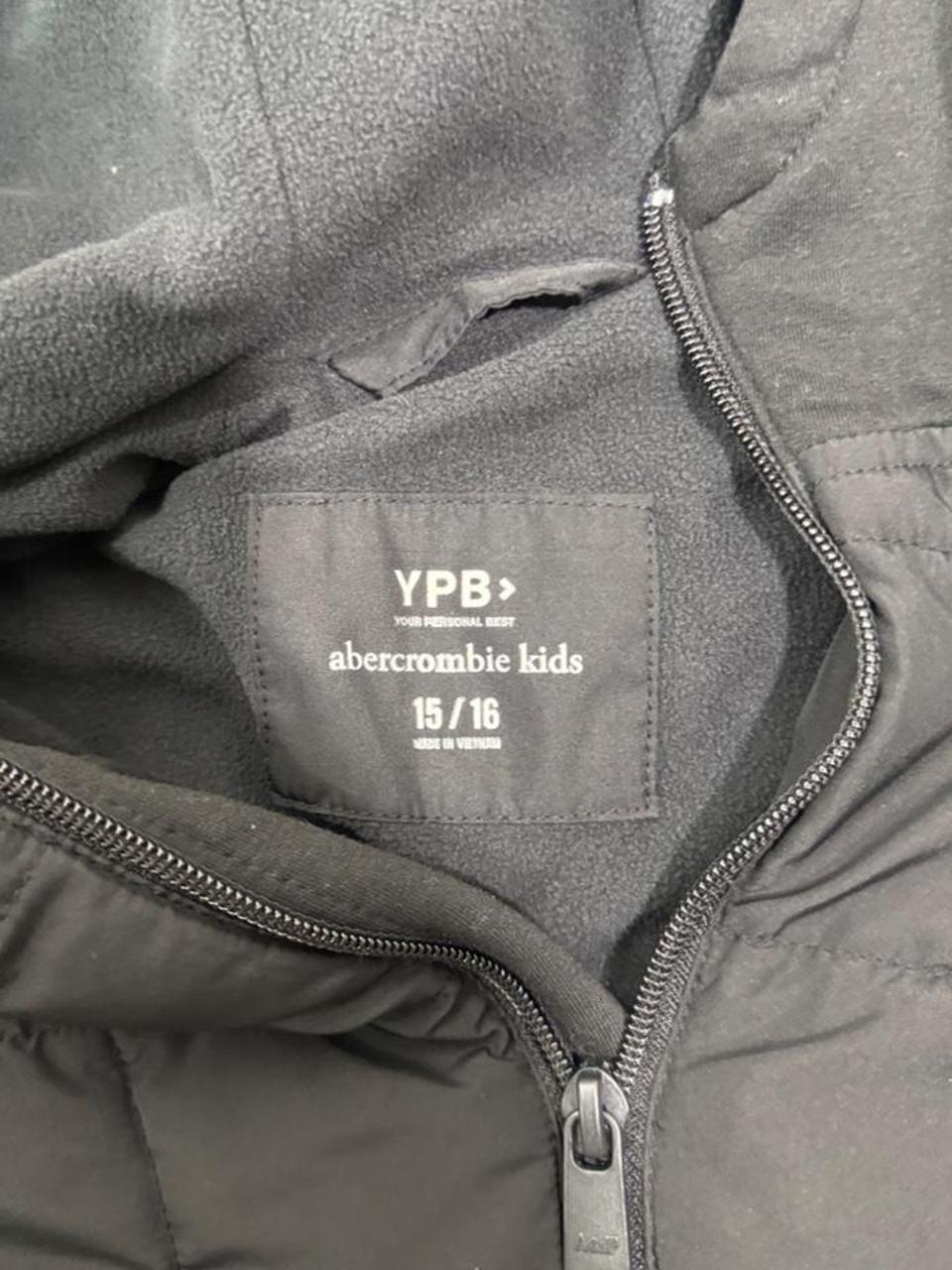 Y2K Abercrombie Kids Black jacket – Women's Used Clothing