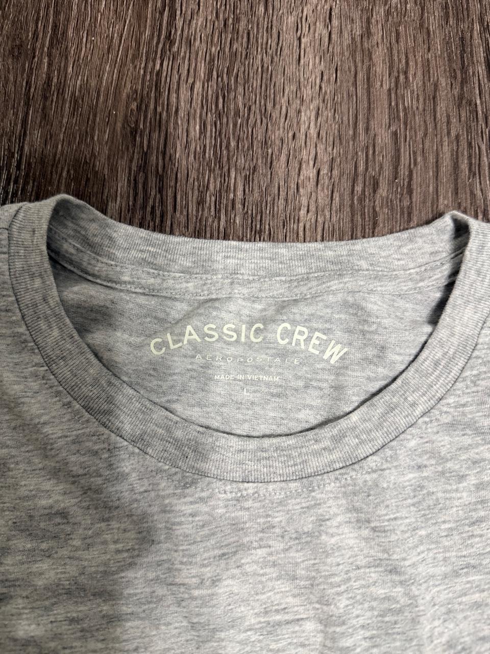 Y2K Aéropostale Grey tshirt – Women's Used Clothing