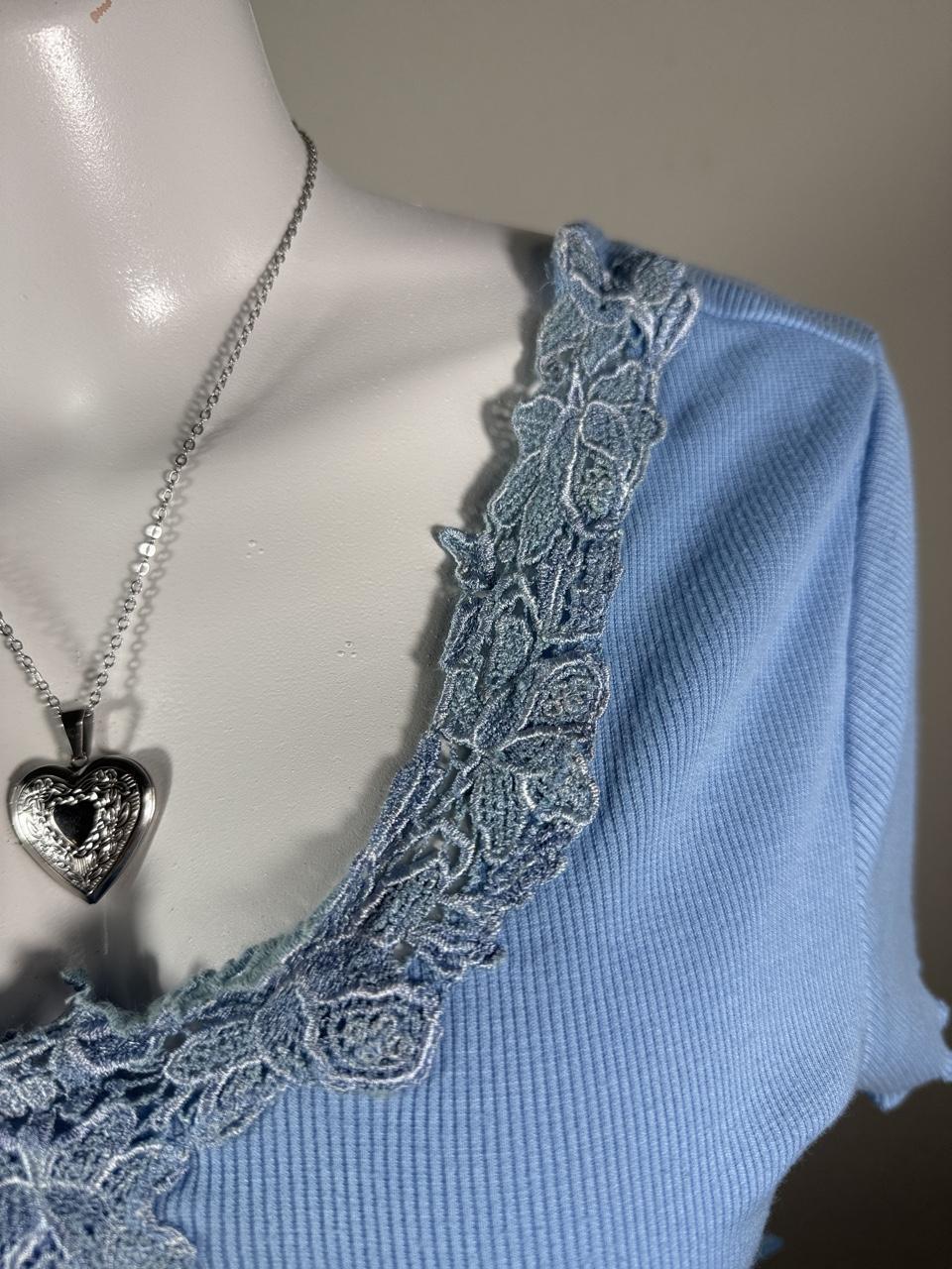 Y2K Coquette Blue baby tee – Women's Used Clothing