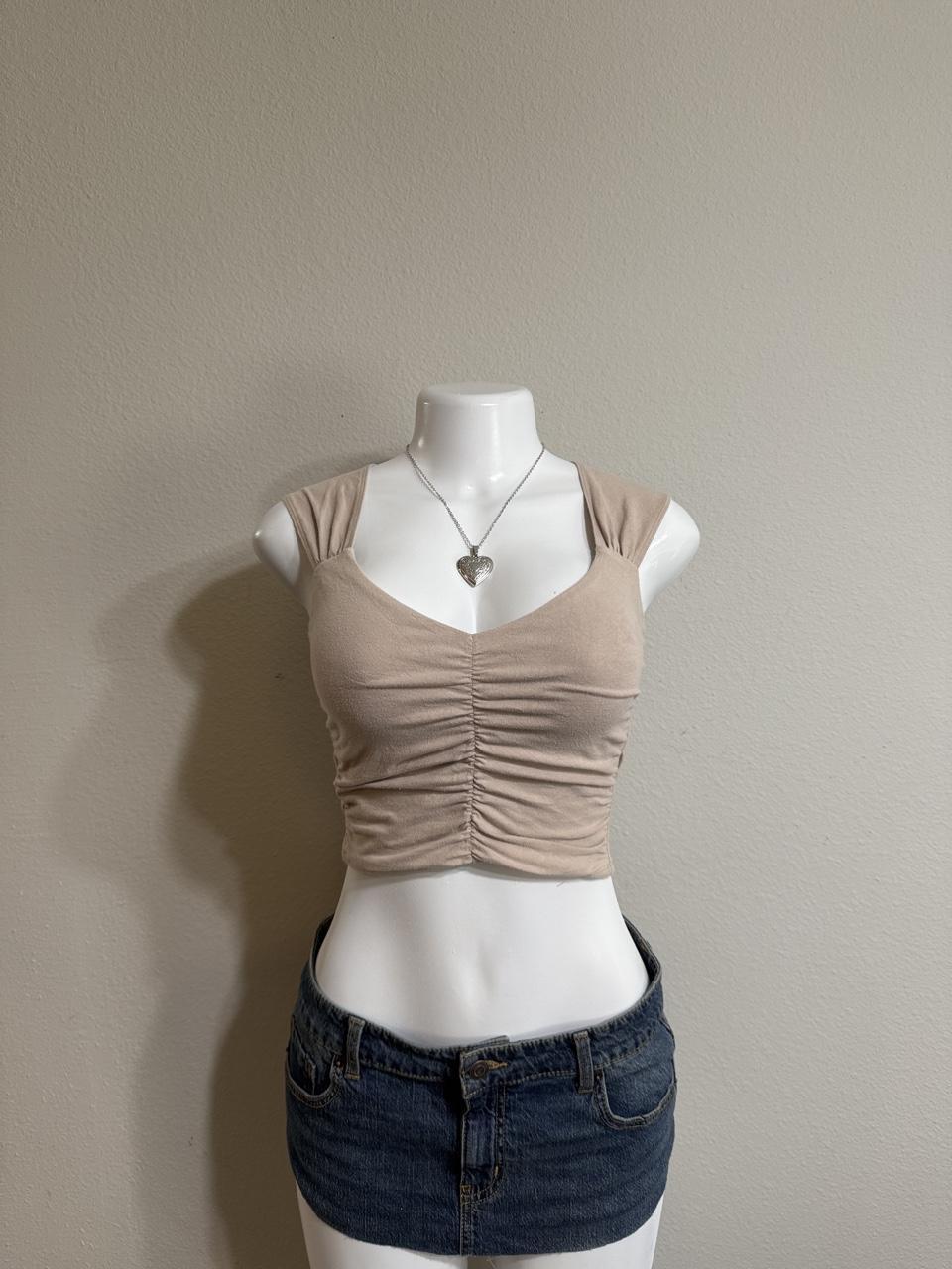 Y2K Hollister Co. crop top – Women's Used Clothing