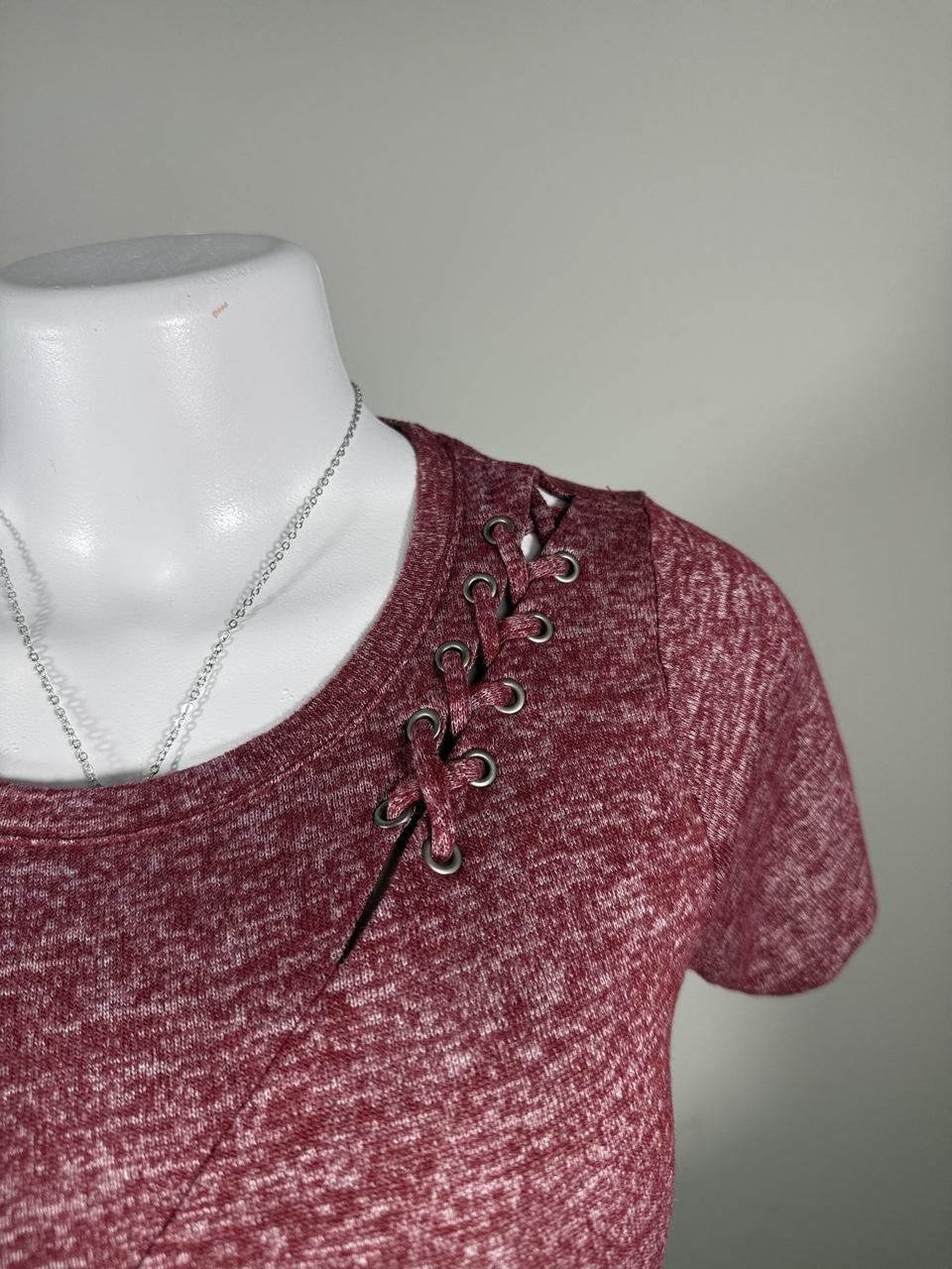 Y2K Hollister Co. tee – Women's Used Clothing