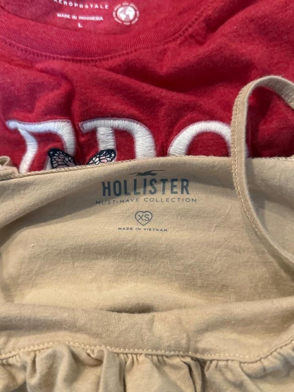 Y2K Hollister Co. tank top – Women's Used Clothing