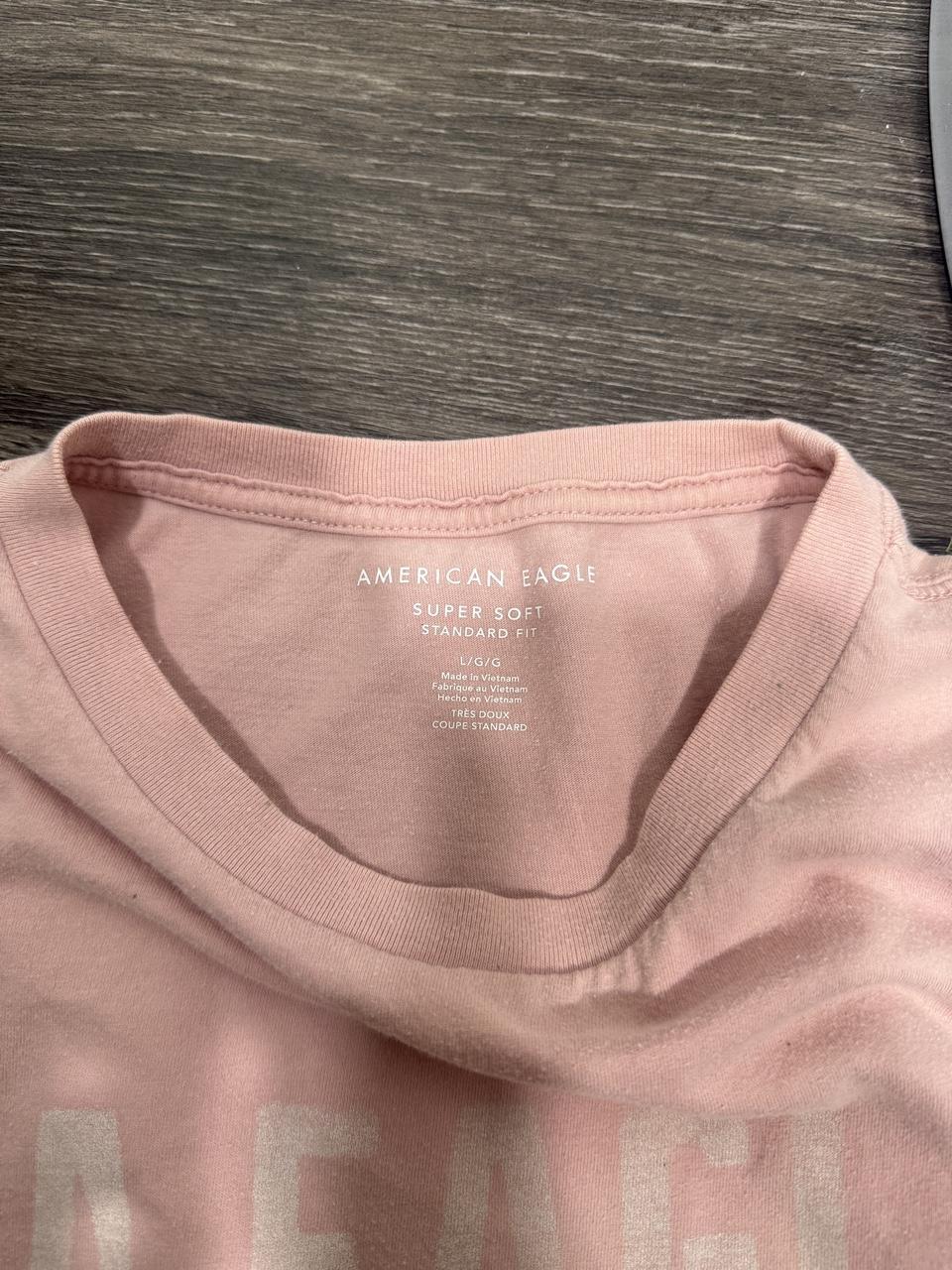 Y2K American Eagle Pink graphic tee – Women's Used Clothing