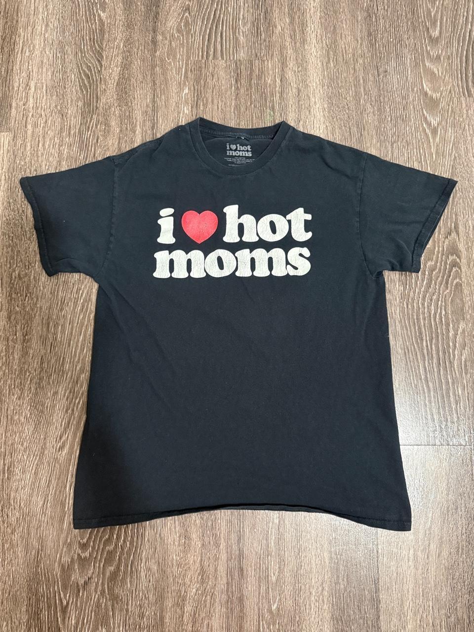 Y2K Black tee – Women's Used Clothing