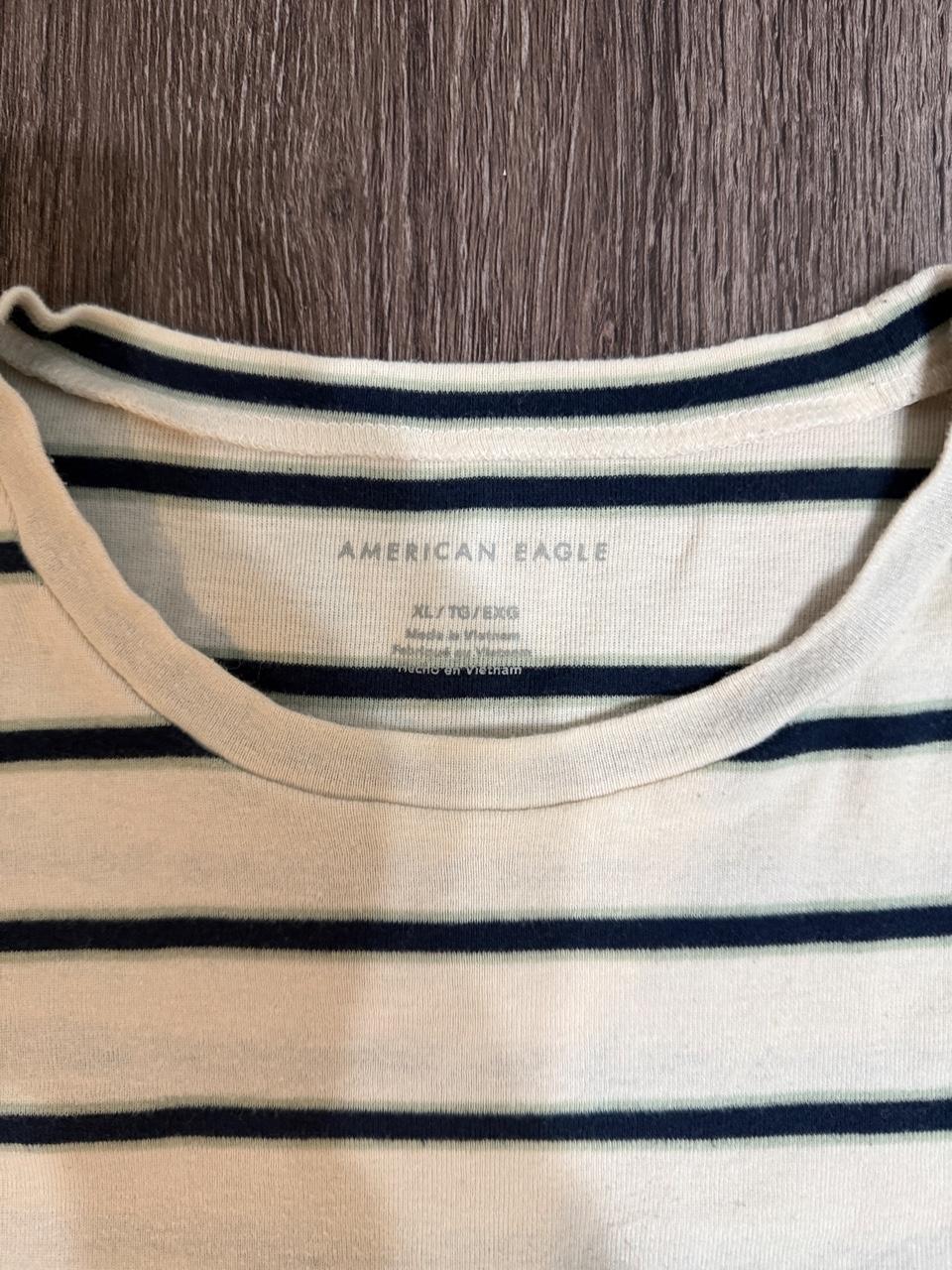 Y2K American Eagle White and Cream tee – Women's Used Clothing