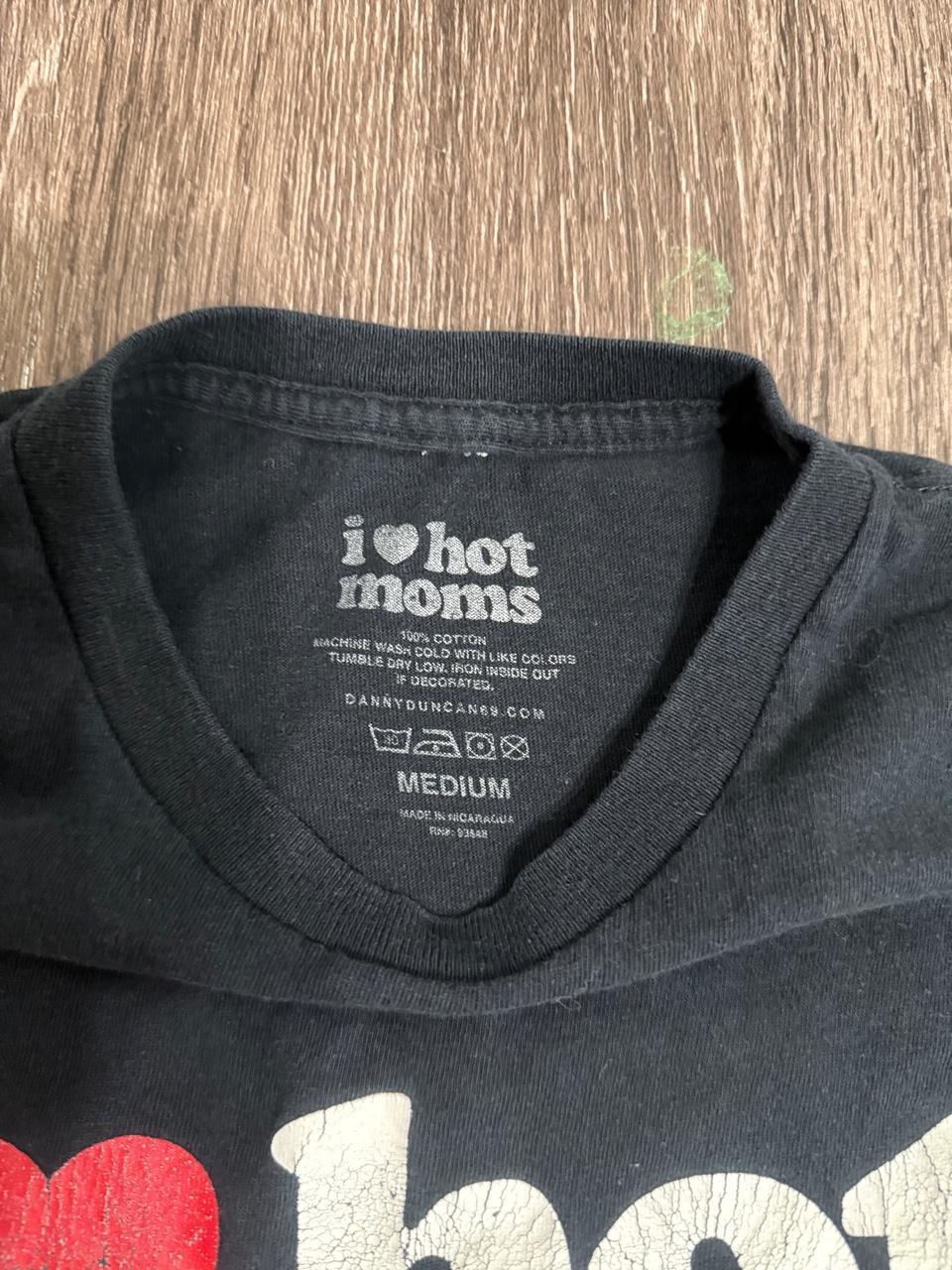 Y2K Black tee – Women's Used Clothing