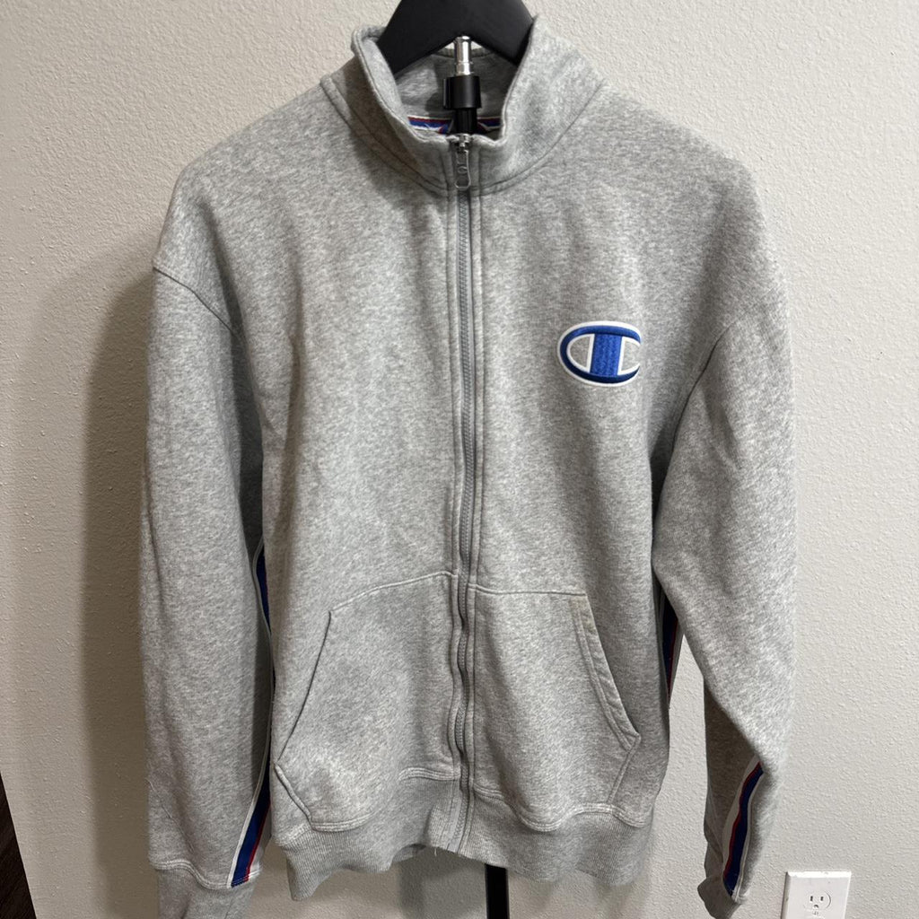 Y2K Champion Grey jumper – Women's Used Clothing