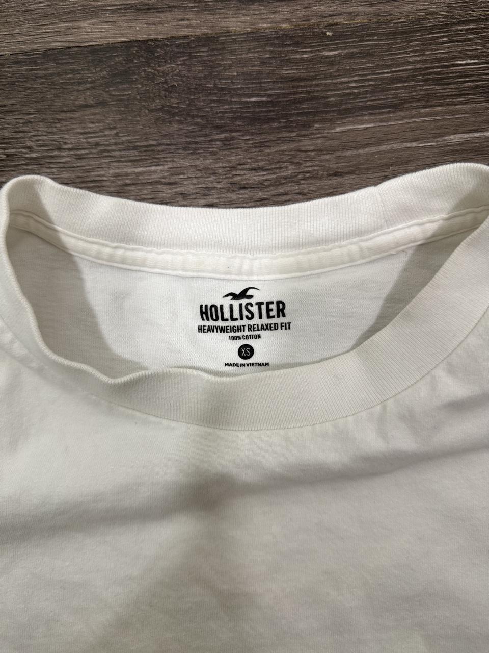 Y2K Hollister Co. White t-shirt – Women's Used Clothing