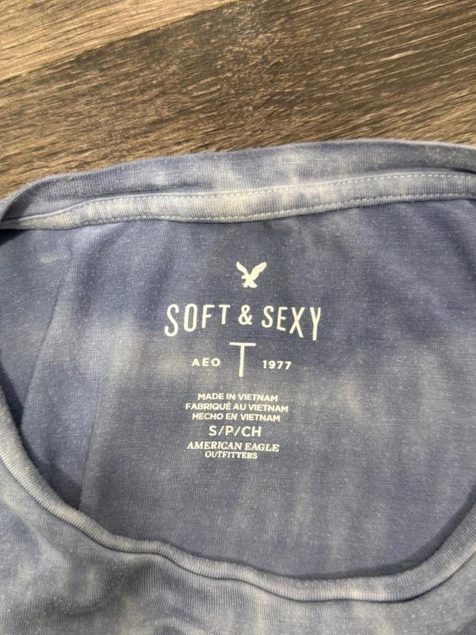 Y2K American Eagle Blue Tee – Women's Used Clothing