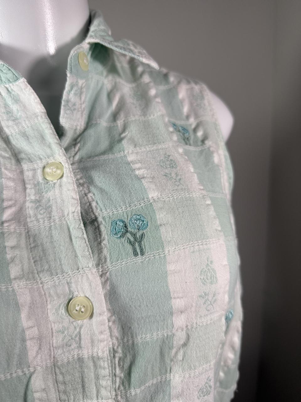 Y2K button-up shirt – Women's Used Clothing