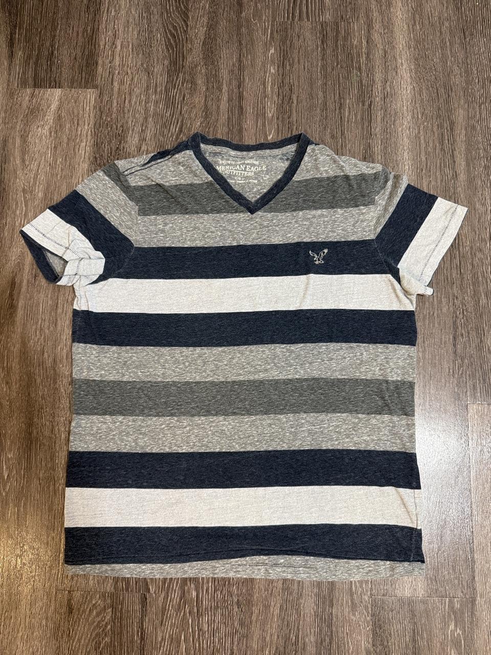 Y2K American Eagle Tee – Women's Used Clothing