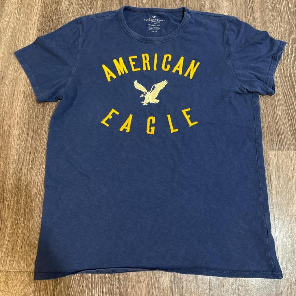 Y2K American Eagle Navy and Blue Tee – Women's Used Clothing