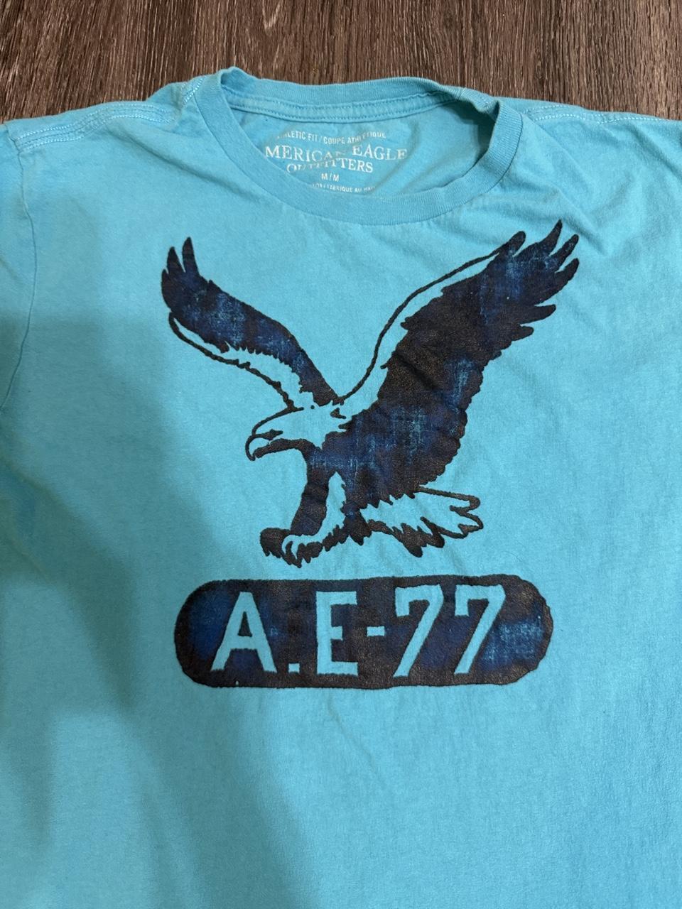 Y2K American Eagle Blue Tee – Women's Used Clothing