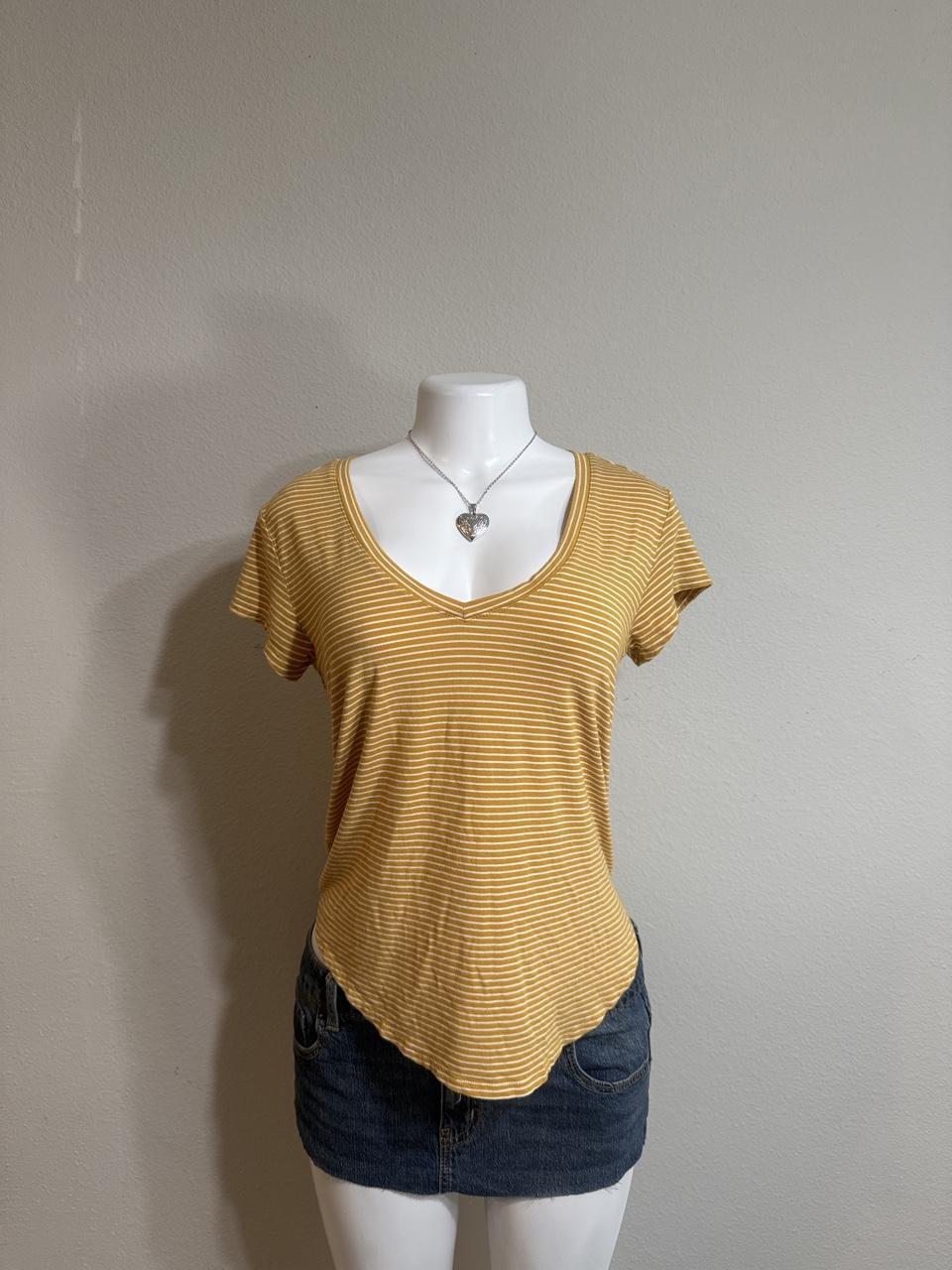 Y2K American Eagle tee – Women's Used Clothing