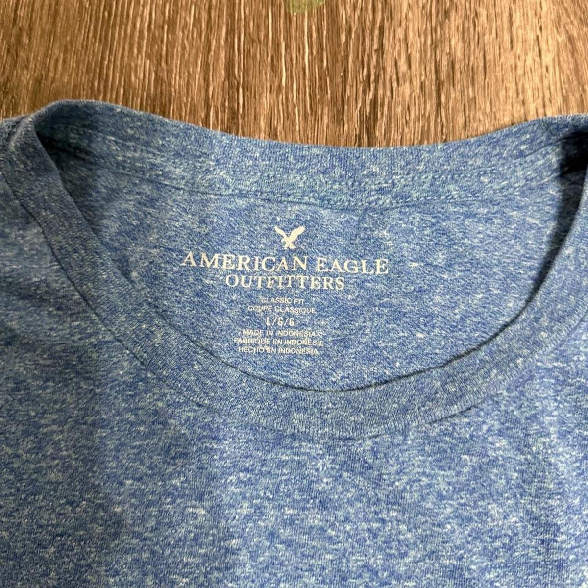 Y2K American Eagle Blue tee – Women's Used Clothing