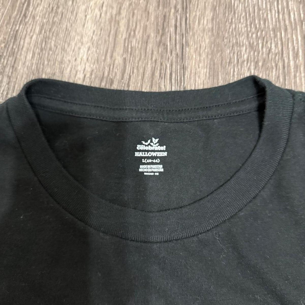 Y2K Walmart Black tee – Women's Used Clothing