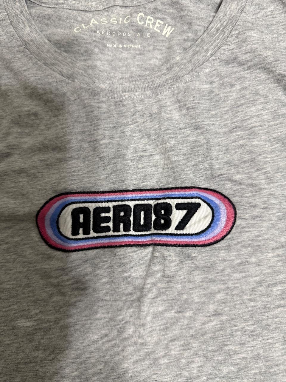 Y2K Aéropostale Grey tshirt – Women's Used Clothing