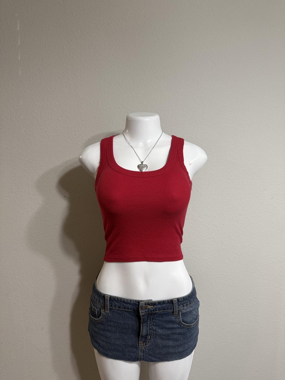 Y2K Hollister Co. tank top – Women's Used Clothing