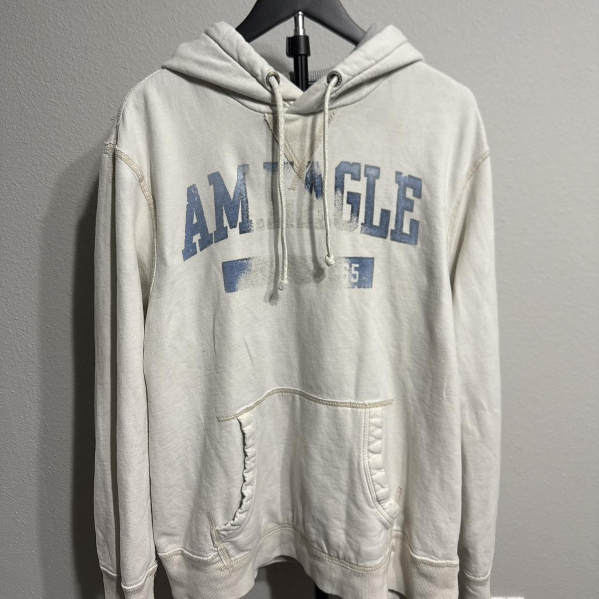 Y2K American Eagle White and Cream Hoodie – Women's Used Clothing