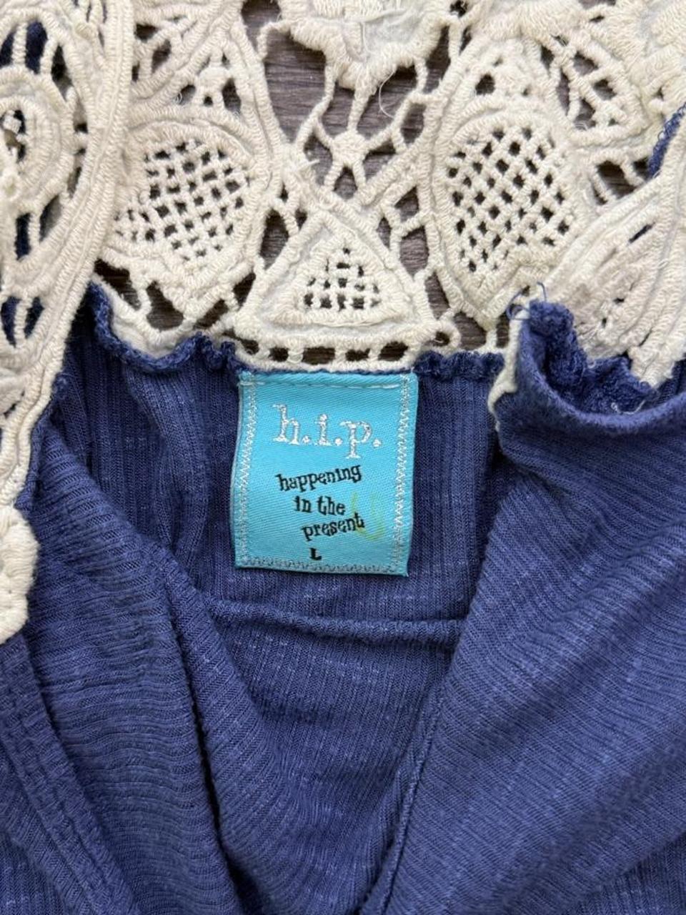 Y2K Coquette Blue tank top – Women's Used Clothing