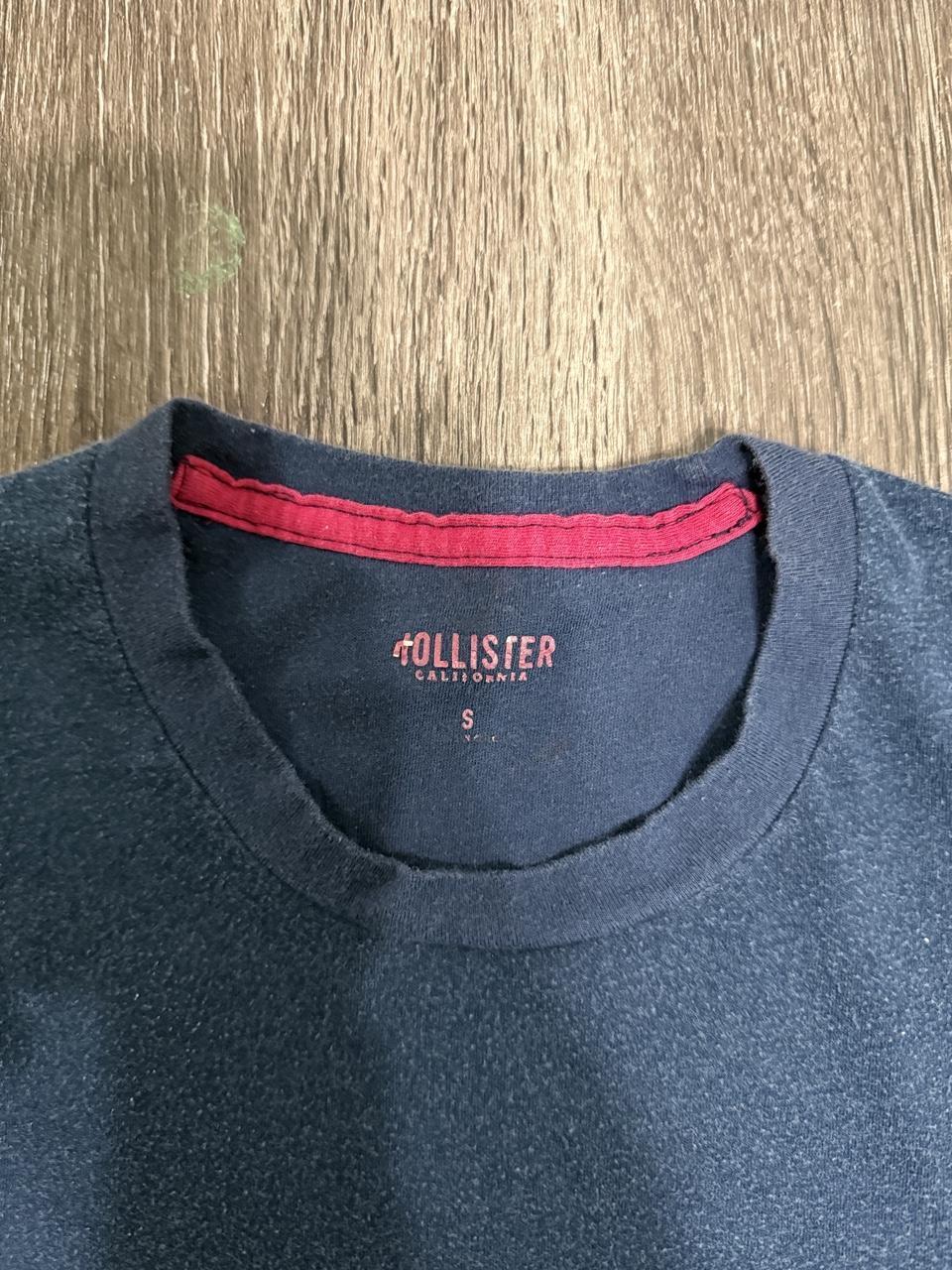 Y2K Hollister Co. tee – Women's Used Clothing