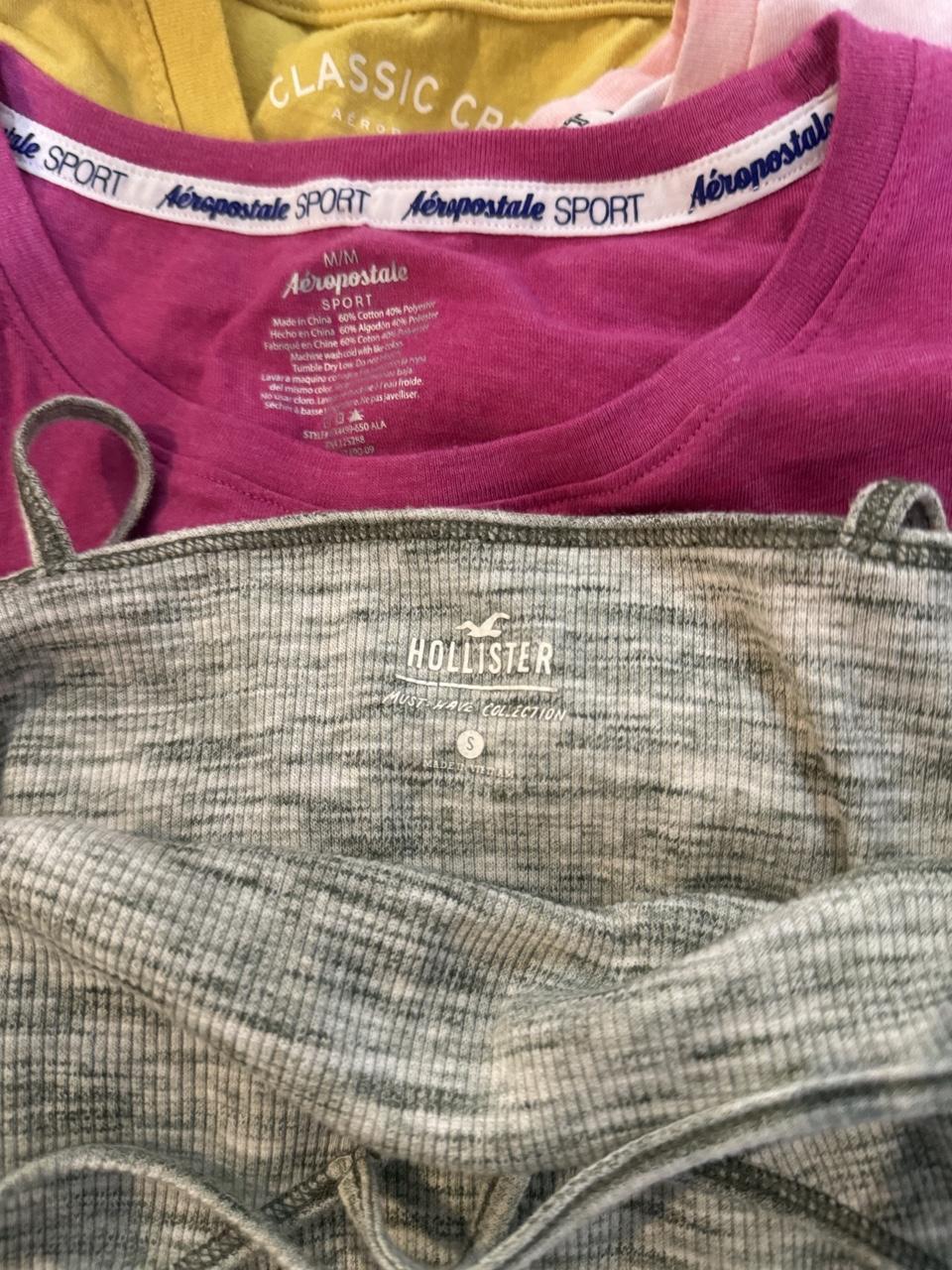Y2K Hollister Co. tank top – Women's Used Clothing