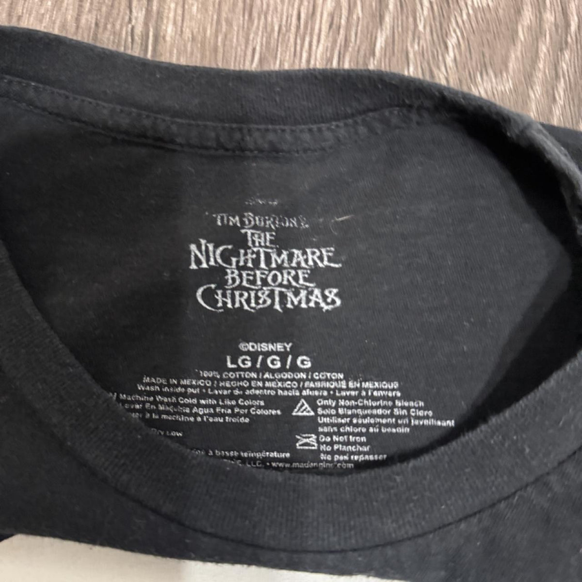 Y2K Disney Black tee – Women's Used Clothing