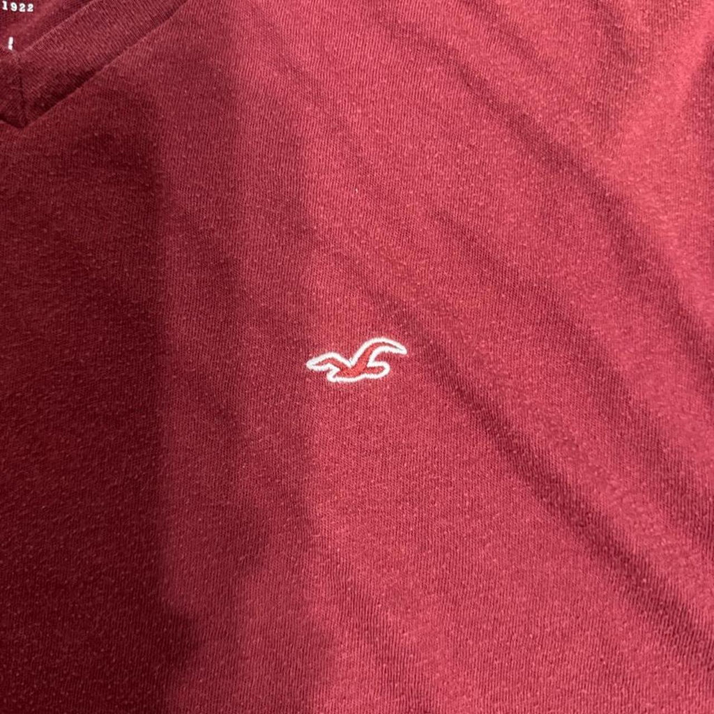Y2K Hollister Co. Red tee – Women's Used Clothing