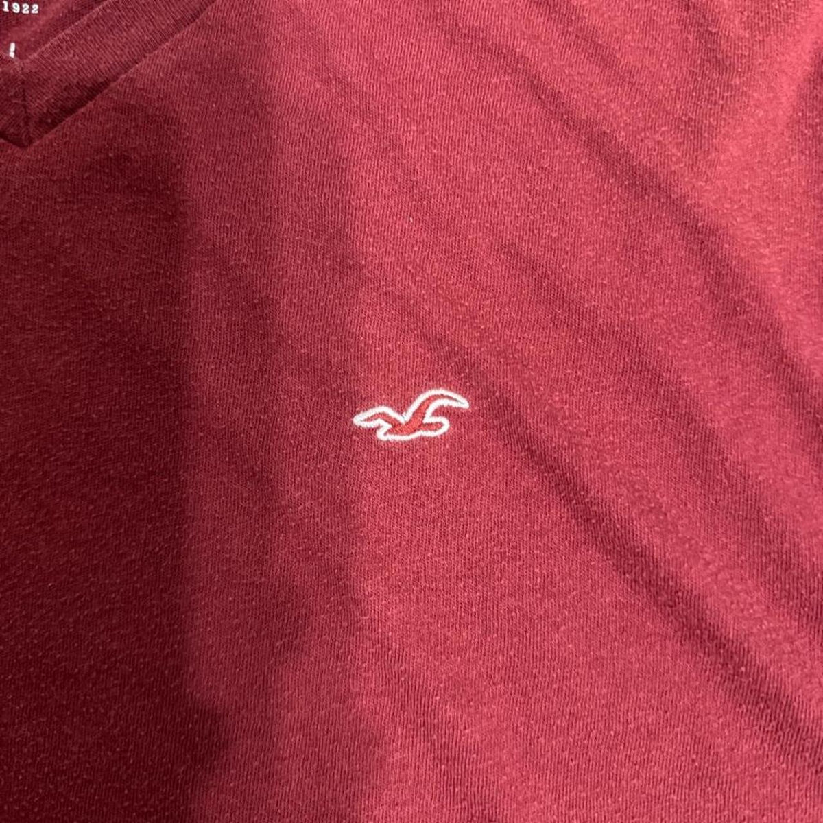 Y2K Hollister Co. Red tee – Women's Used Clothing