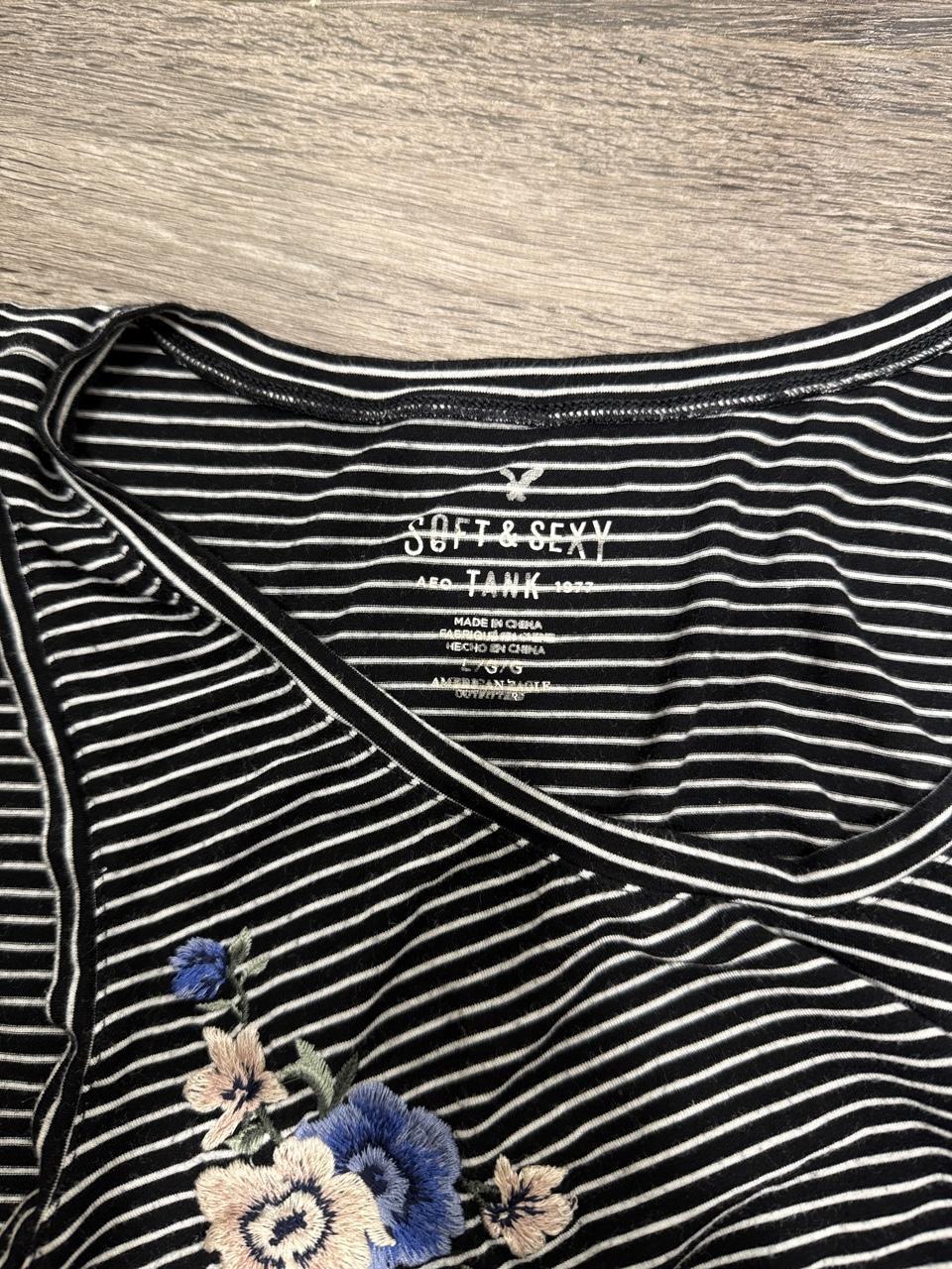 Y2K American Eagle tank top – Women's Used Clothing