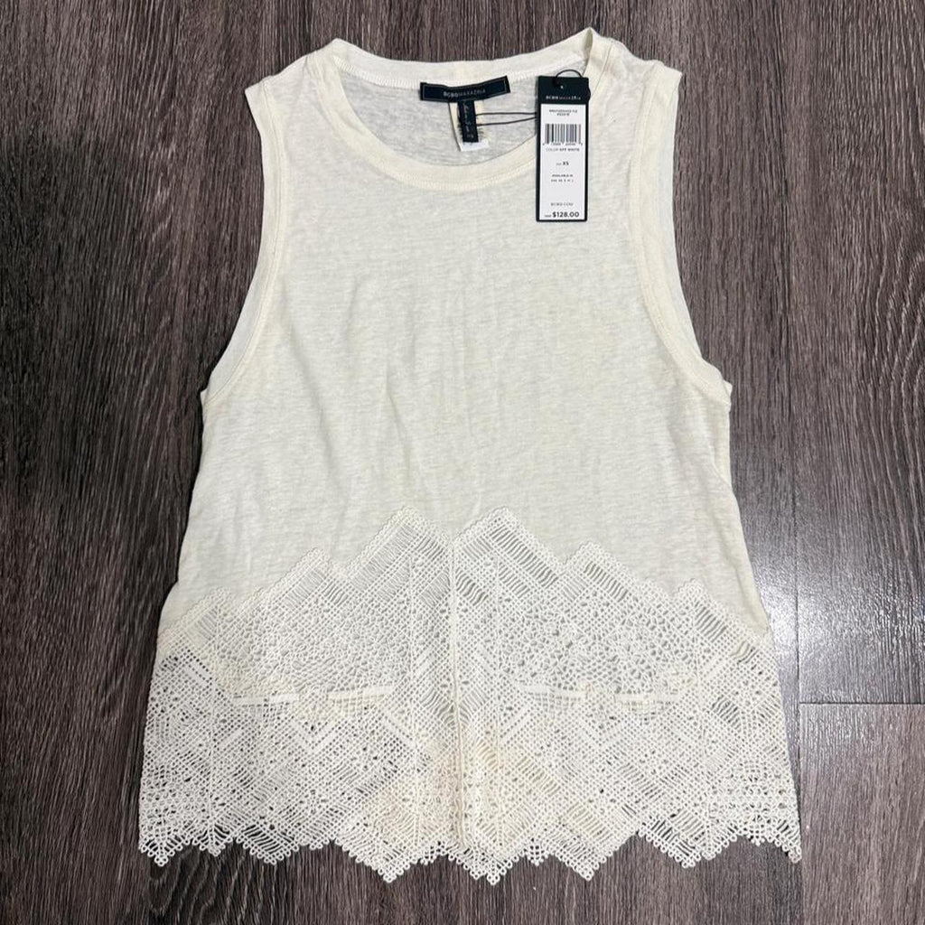 Y2K BCBGMAXAZRIA Cream and White tank top – Women's Used Clothing