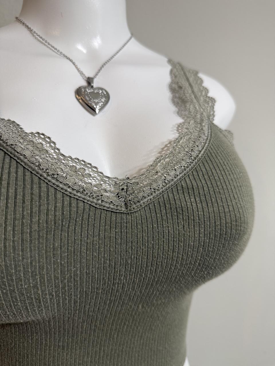 Y2K American Eagle tank top – Women's Used Clothing