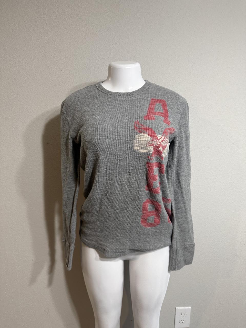 Y2K American Eagle Grey shirt – Women's Used Clothing
