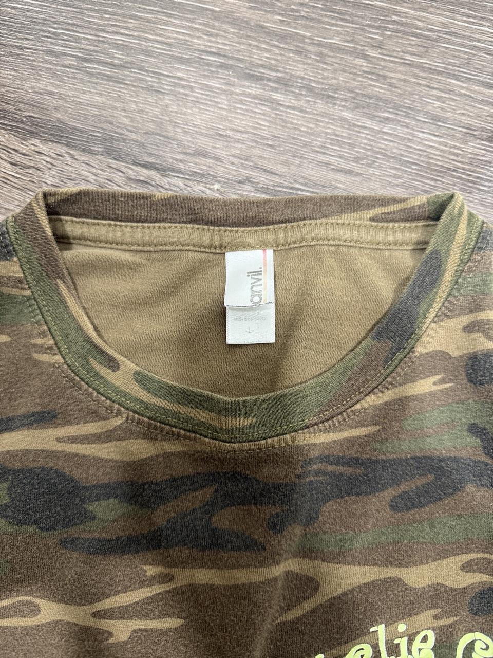 Y2K graphic tee – Women's Used Clothing
