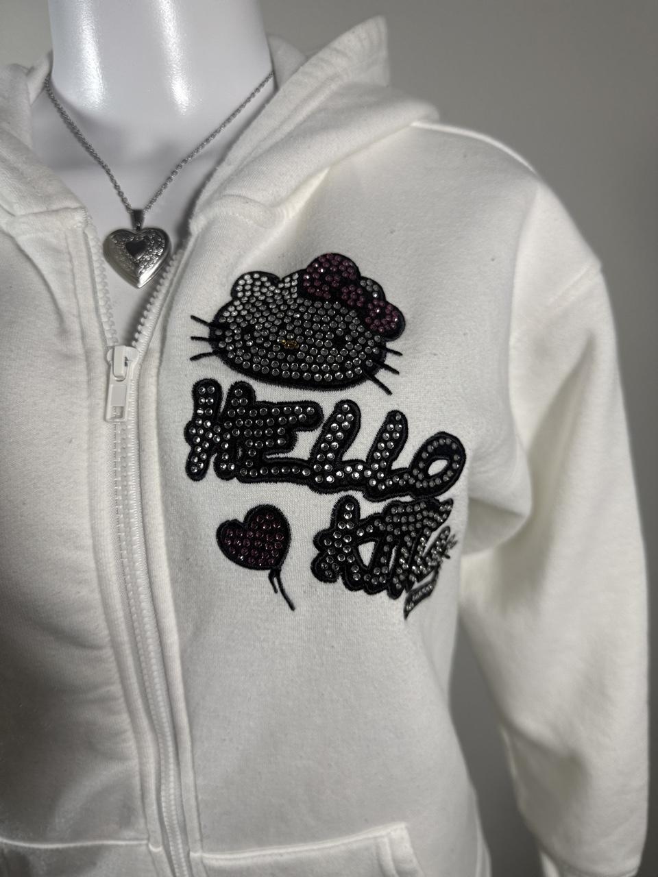Y2K Sanrio White hoodie – Women's Used Clothing