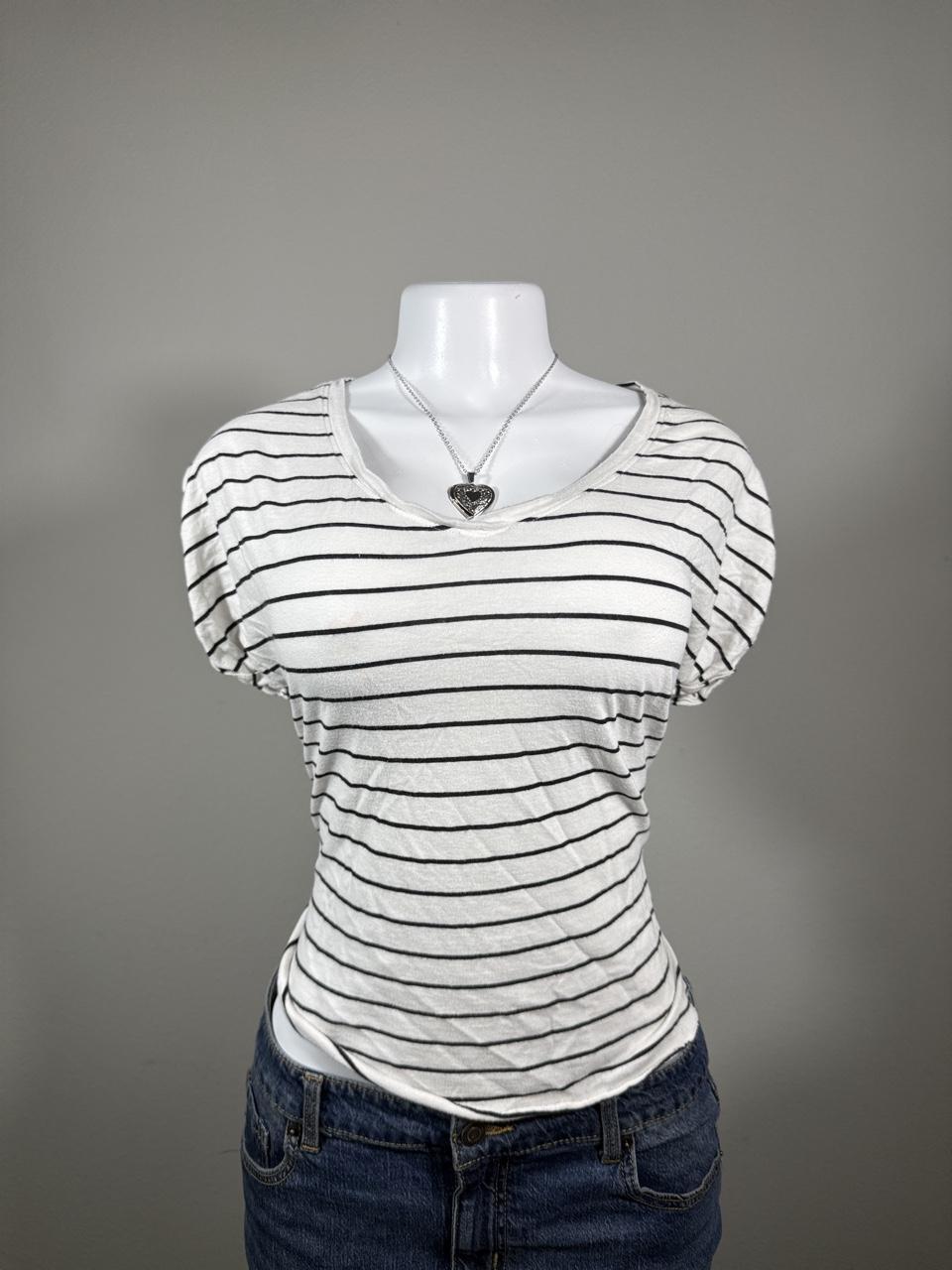 Vintage Hollister Co. tee – Women's Used Clothing
