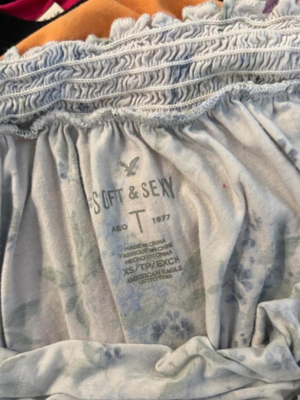 Y2K American Eagle top – Women's Used Clothing