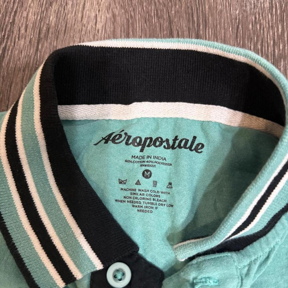 Y2K Aéropostale Green and Blue polo – Women's Used Clothing