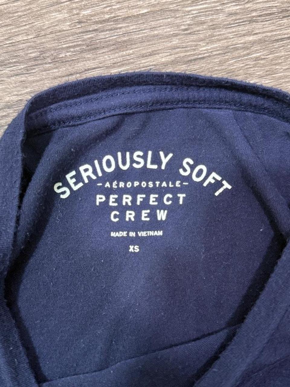 Y2K Aéropostale tee – Women's Used Clothing