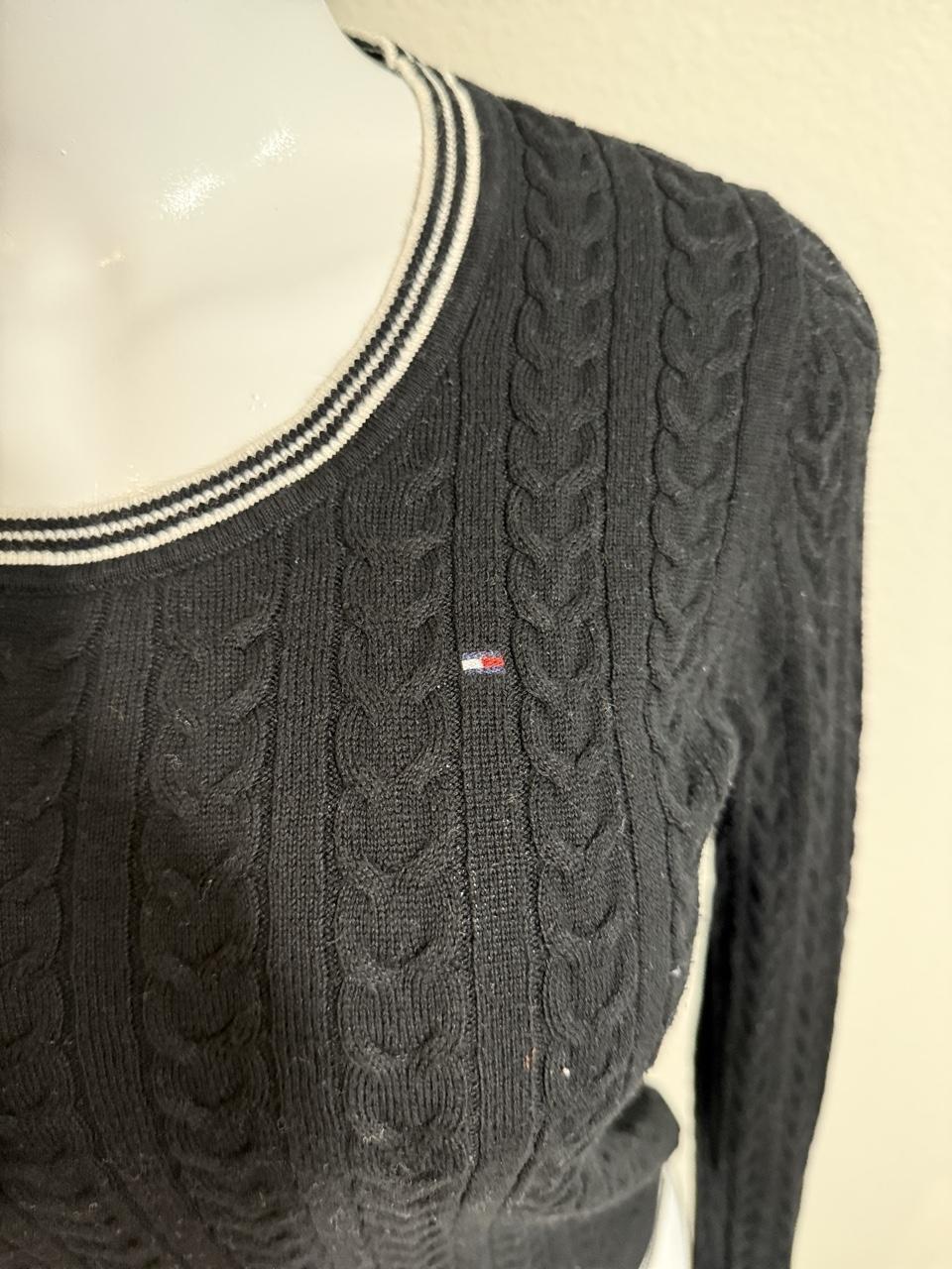 Y2K Tommy Hilfiger Black jumper – Women's Used Clothing