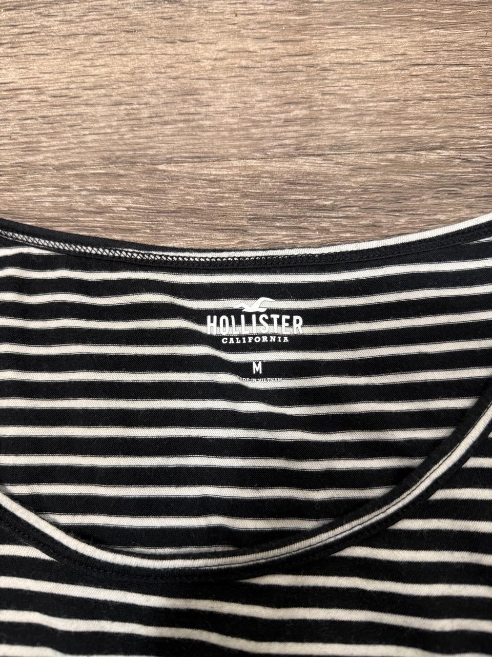 Y2K Hollister Co. top – Women's Used Clothing