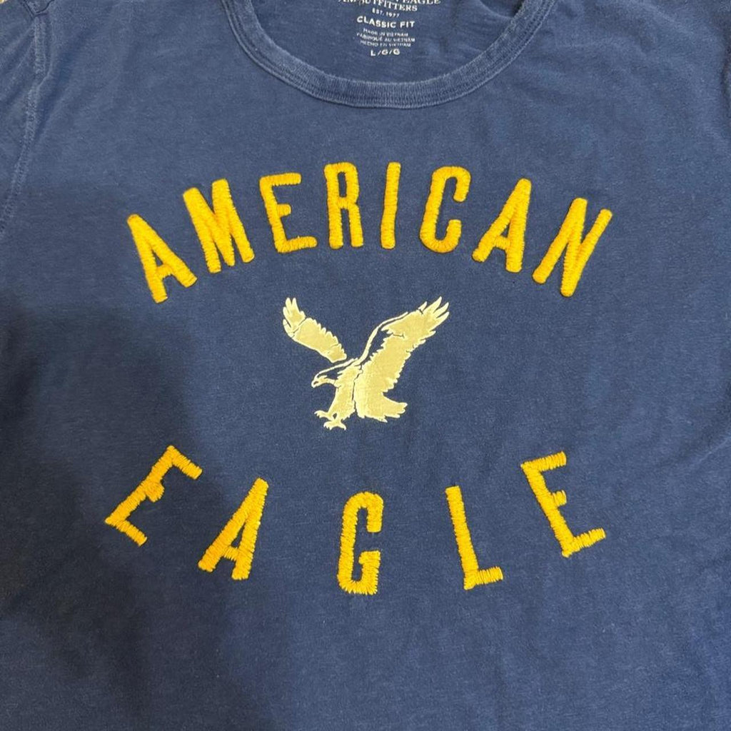 Y2K American Eagle Navy and Blue Tee – Women's Used Clothing