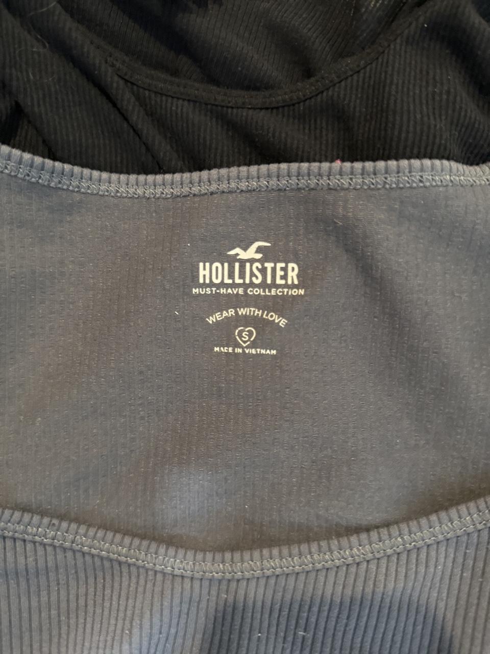 Y2K Hollister Co. Grey and Blue shirt – Women's Used Clothing