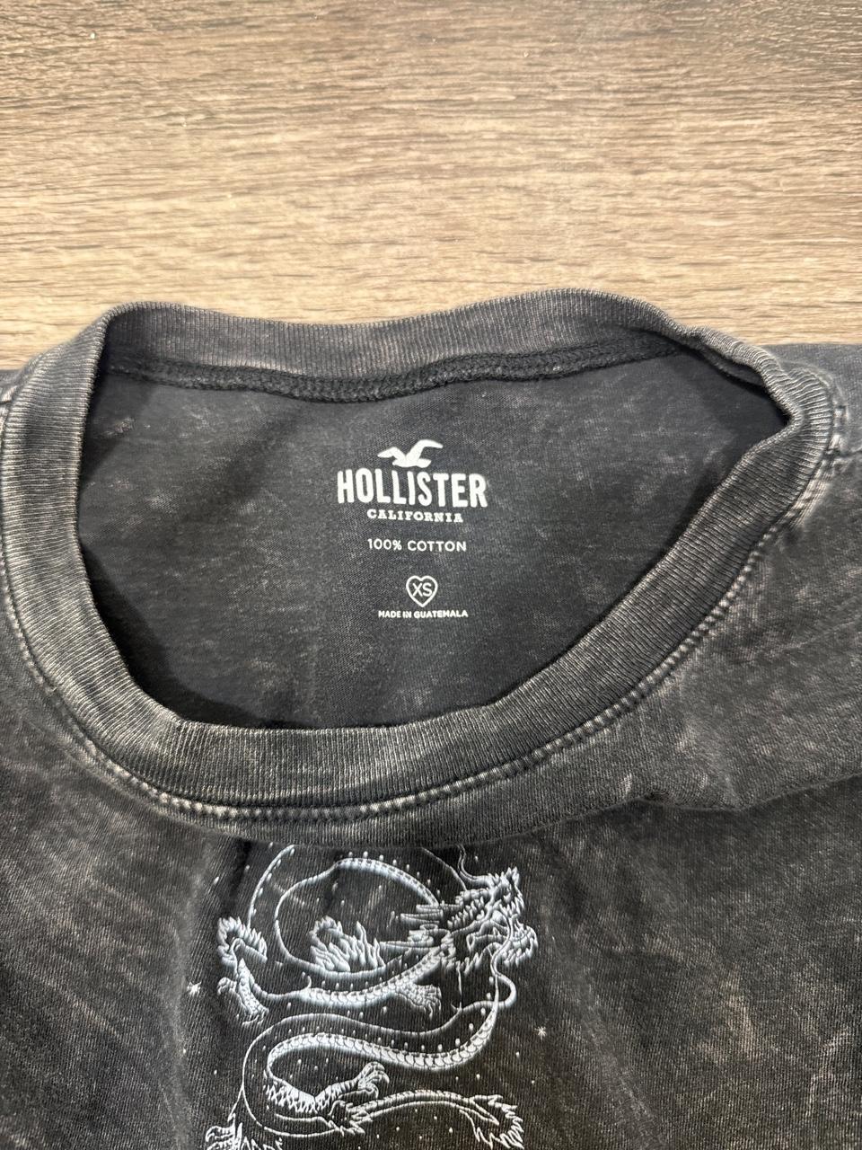 Vintage Hollister Co. baby tee – Women's Used Clothing