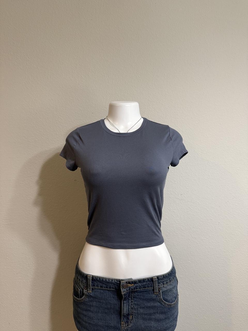 Y2K Hollister Co. Blue baby tee – Women's Used Clothing