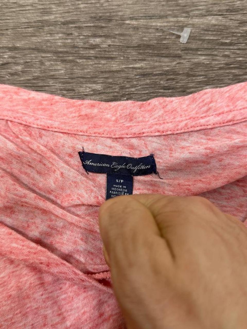 Vintage American Eagle Pink top – Women's Used Clothing
