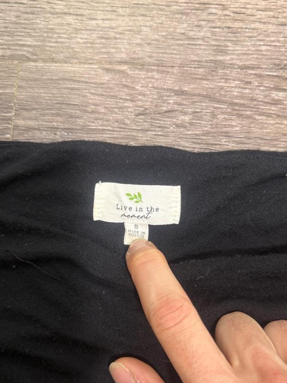 Y2K Black crop top – Women's Used Clothing